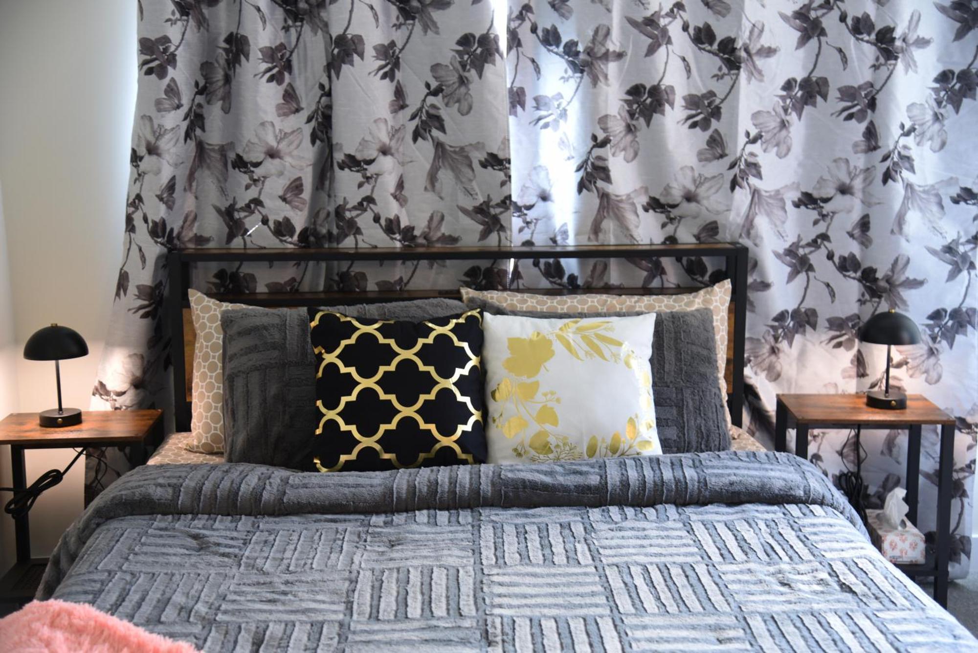 Have Whole House To Yourself Thorold Екстер'єр фото