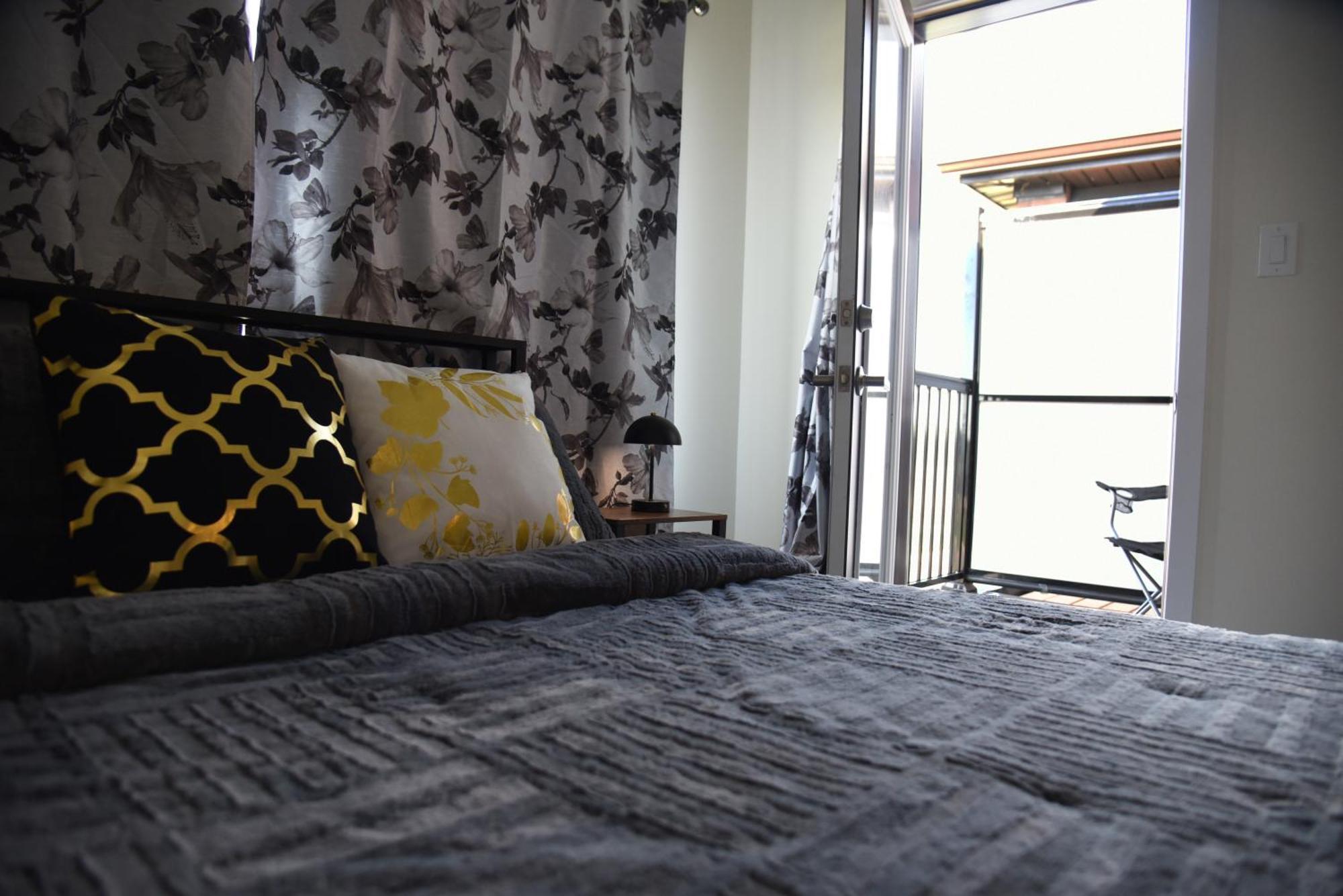 Have Whole House To Yourself Thorold Екстер'єр фото